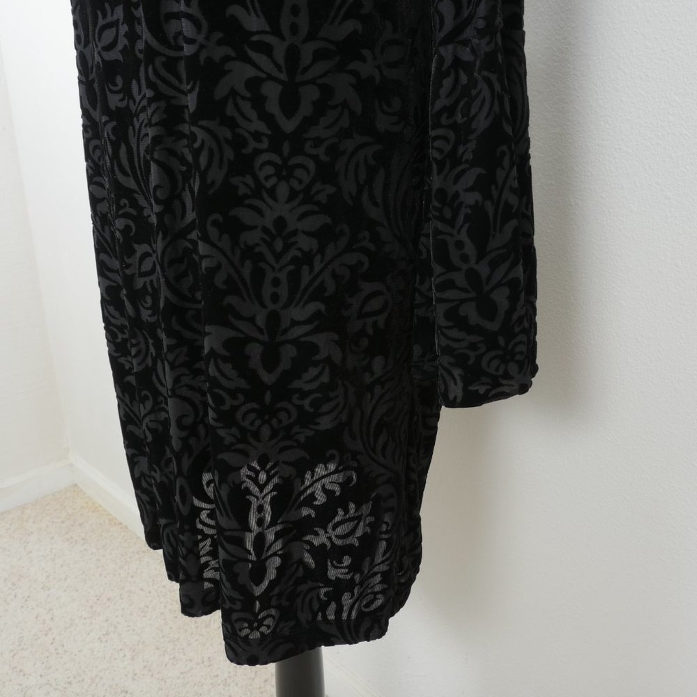 ECI Black Velvet Floral Embossed Long Bell Sleeve Size Medium Shift Dress - Picture 5 of 11